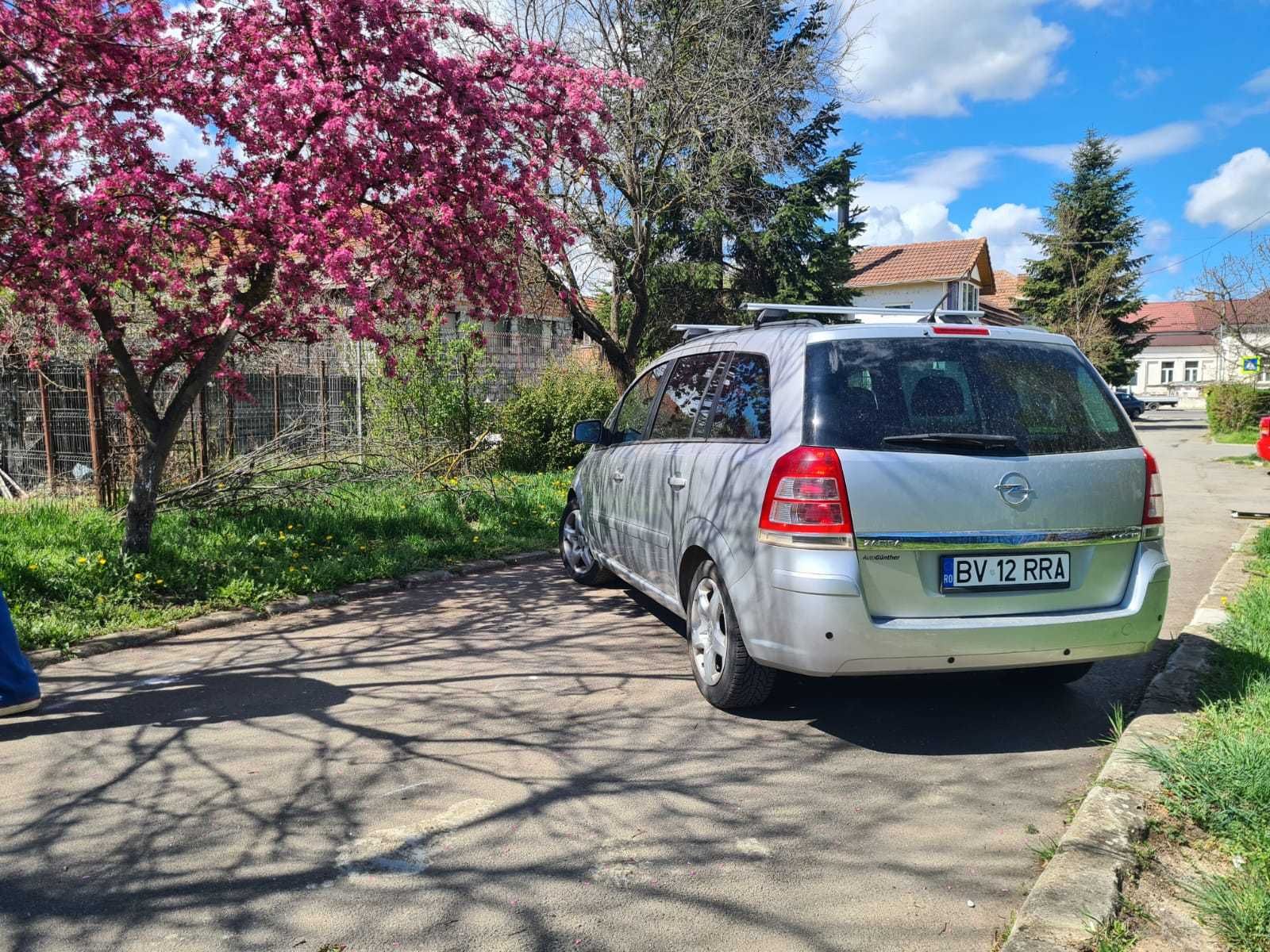 Opel Zafira 2011