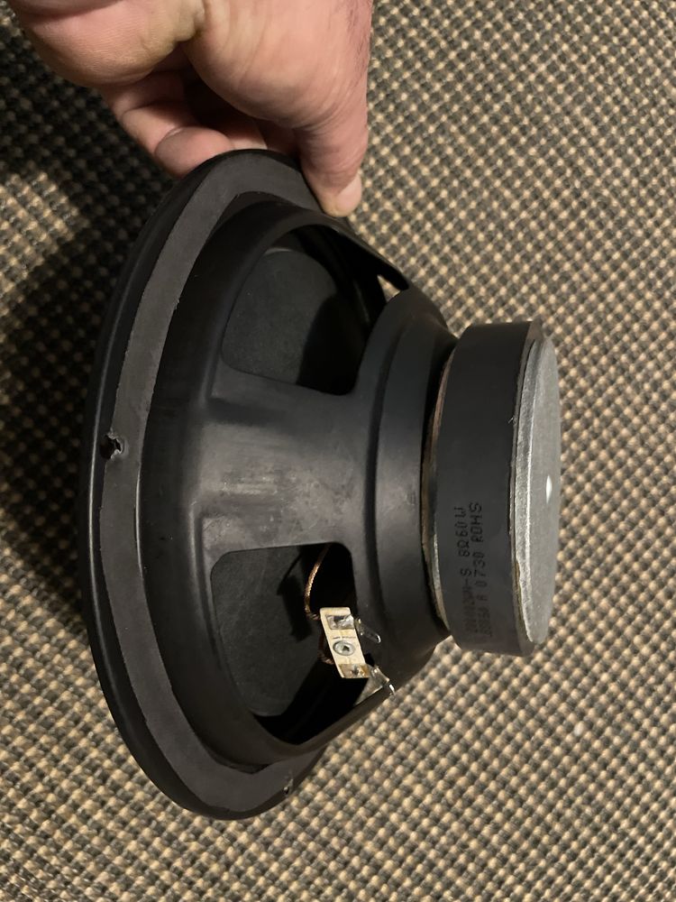 Difuzor bass 21 cm 8 ohm