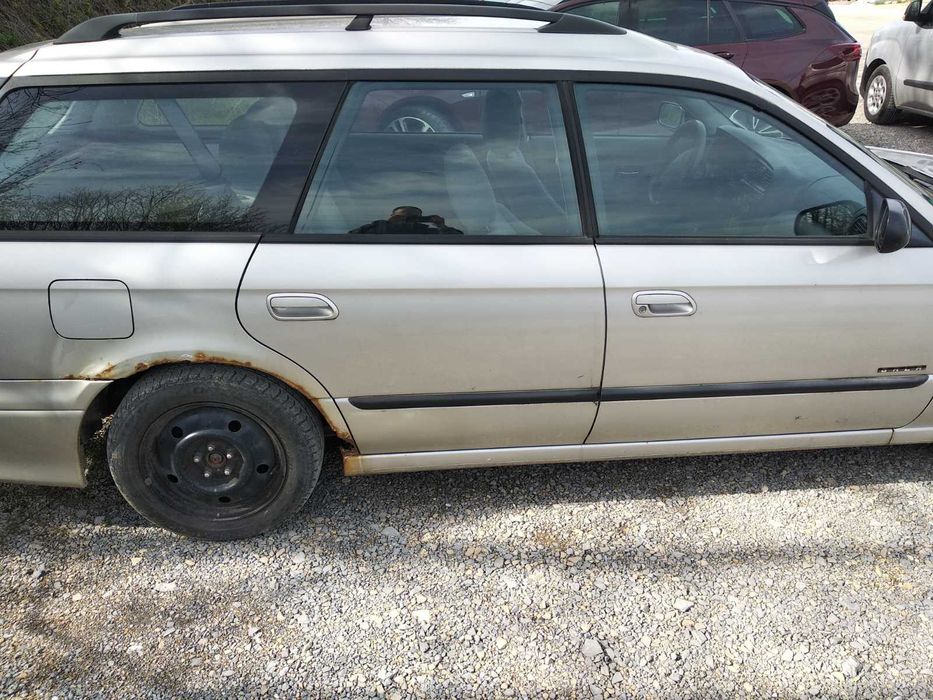 Субару легаси 99г на части