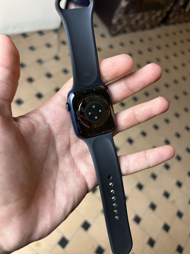 Narxi uzidan gozal Iwatch 6 44 mm bor ‼️