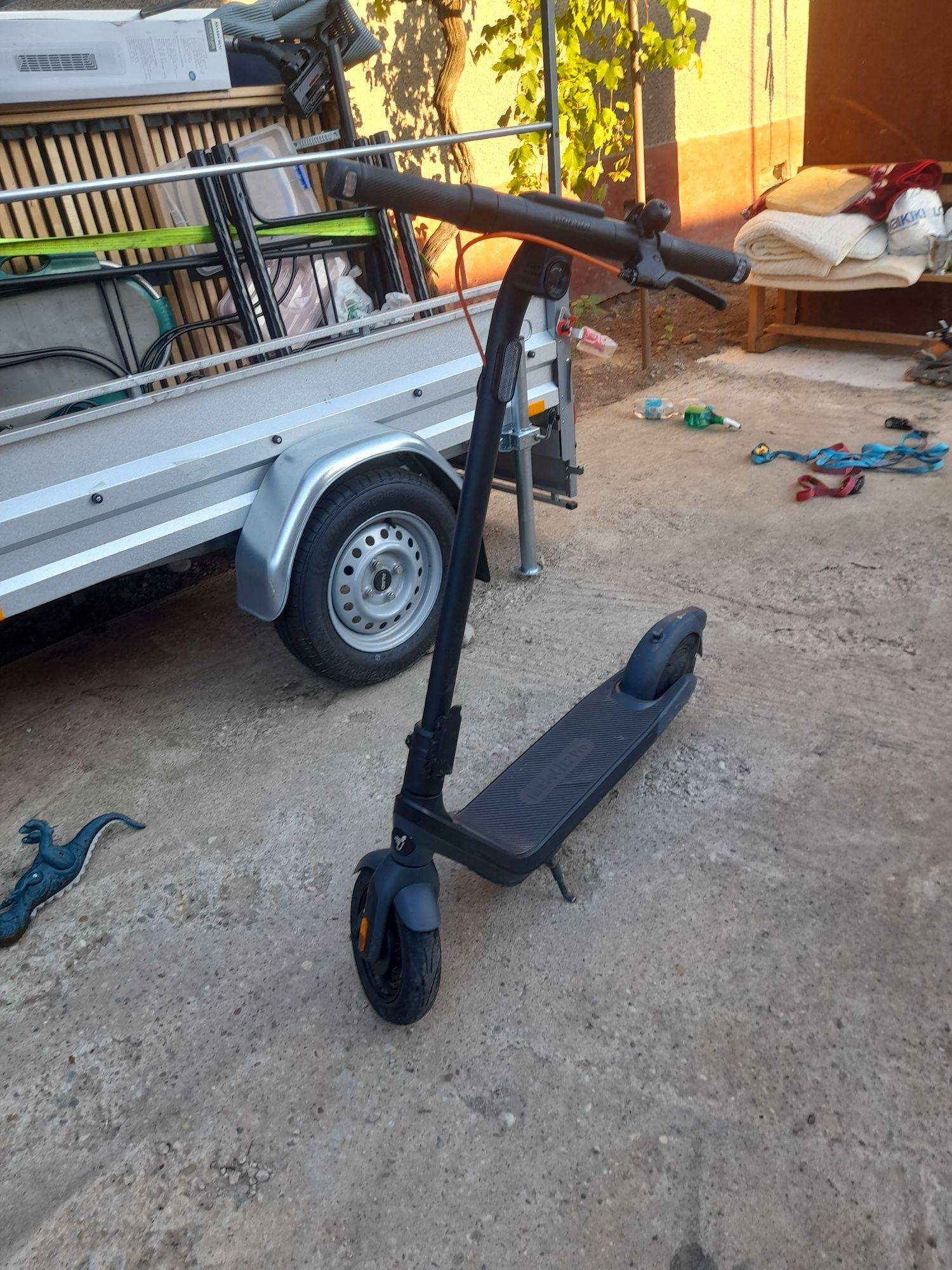 Vand trotineta electrica Ninebot E2 Pro