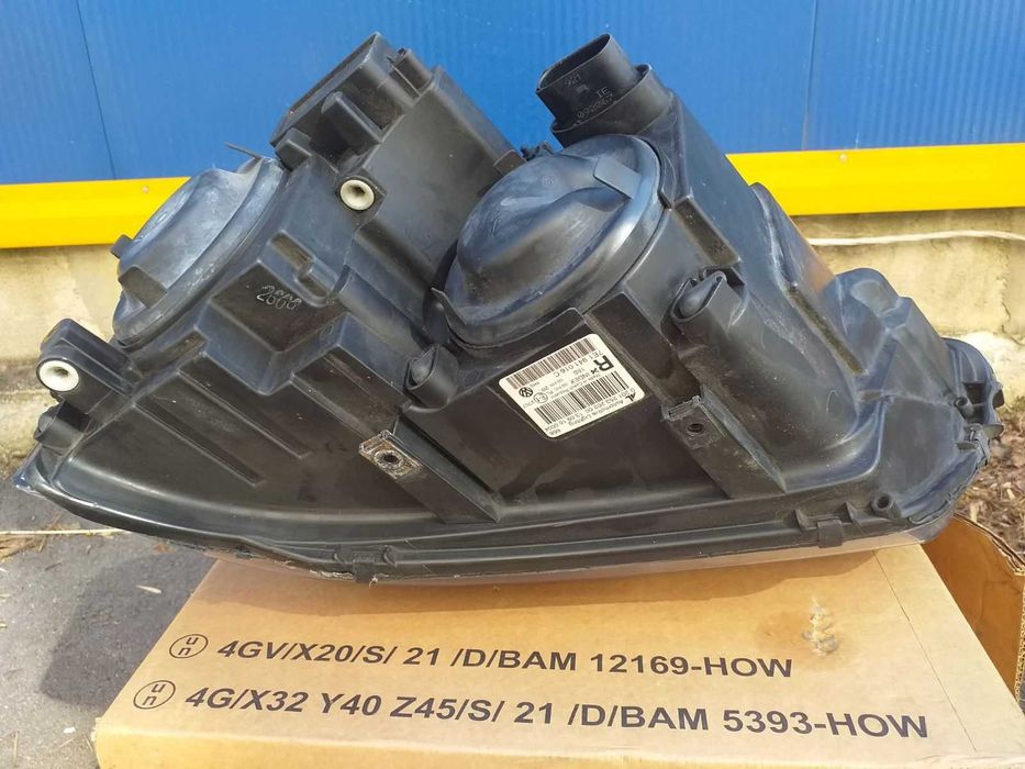 Предни фарове к-т за Фолксваген Т5.1 фейслифт, VW Т5 lift Оригинални