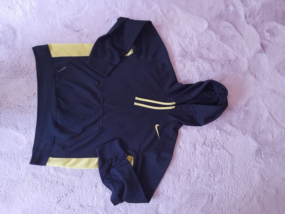 Nike- under armour мъжки суичъри M размер.