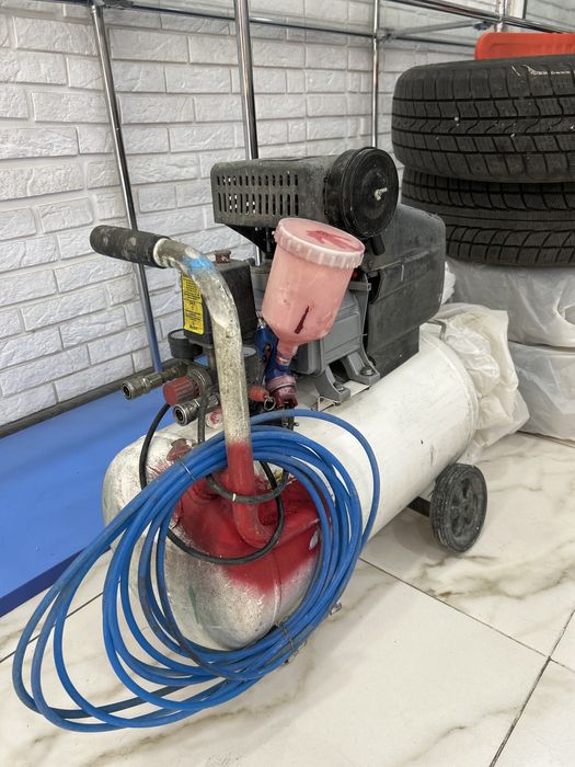 Компрессор с краскопультом