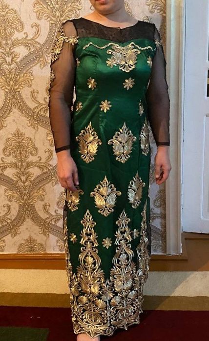 Vecherniy koʻynelarimiz bor