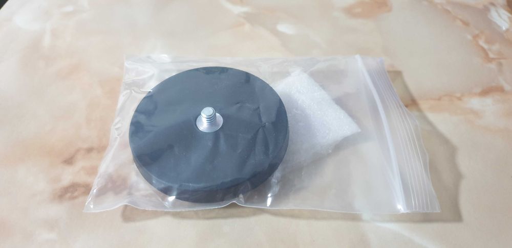 Camera Insta360 ONE X2, diverse accesorii.