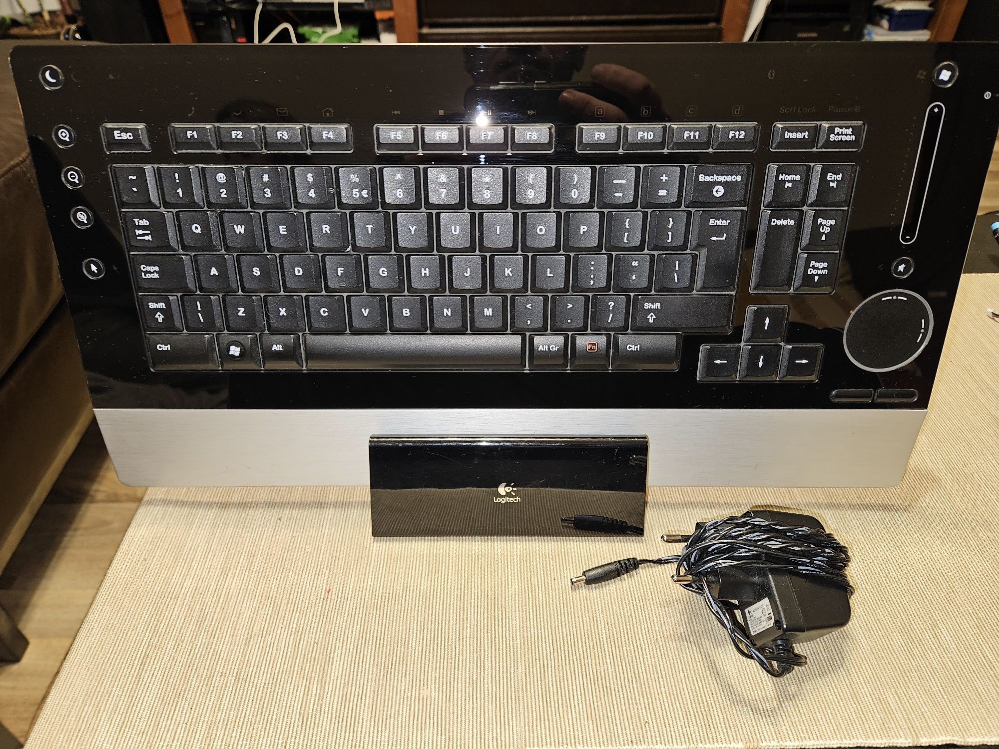 Tastatura bluetooth Logitech diNovo Edge