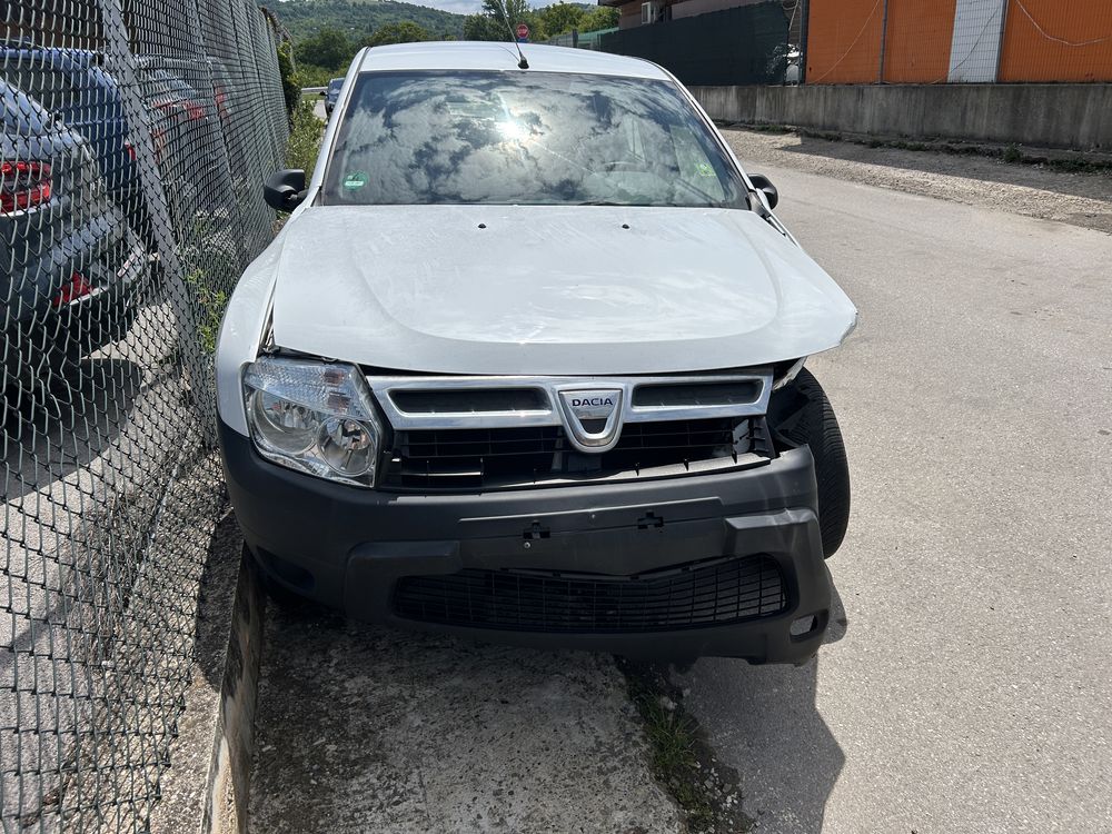 Dacia Duster 1.6бензин ЗА ЧАСТИ!