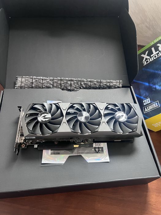 Placa video rtx 3070 ti 8 gb gddr6x zotac oc full box
