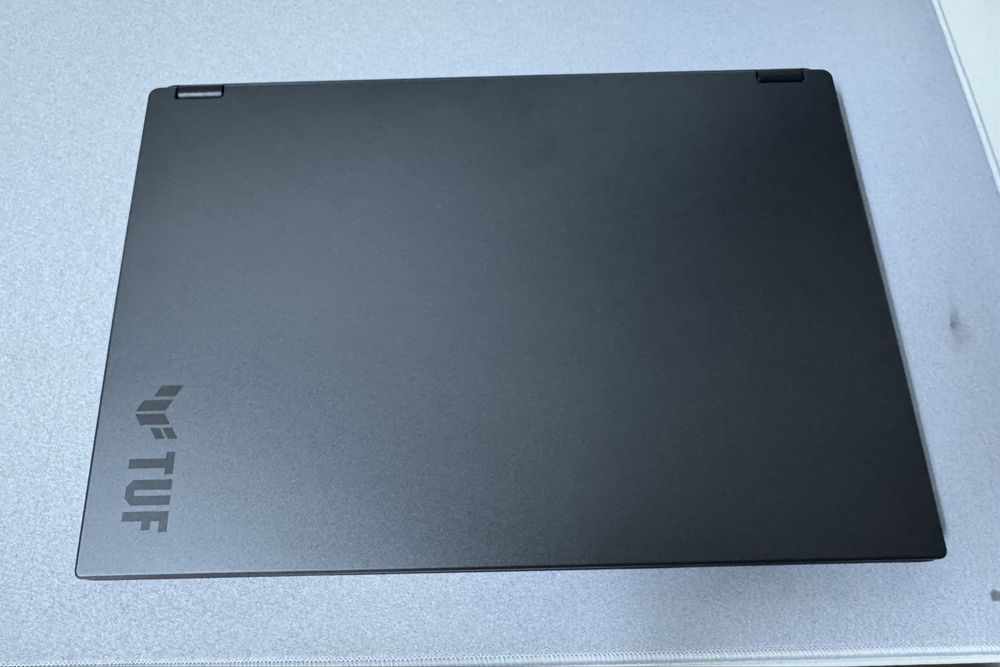 Asus TUF A14 - Garantie - 32GB RAM - RTX 4060 - 2 TB SSD - AI 9 HX 370