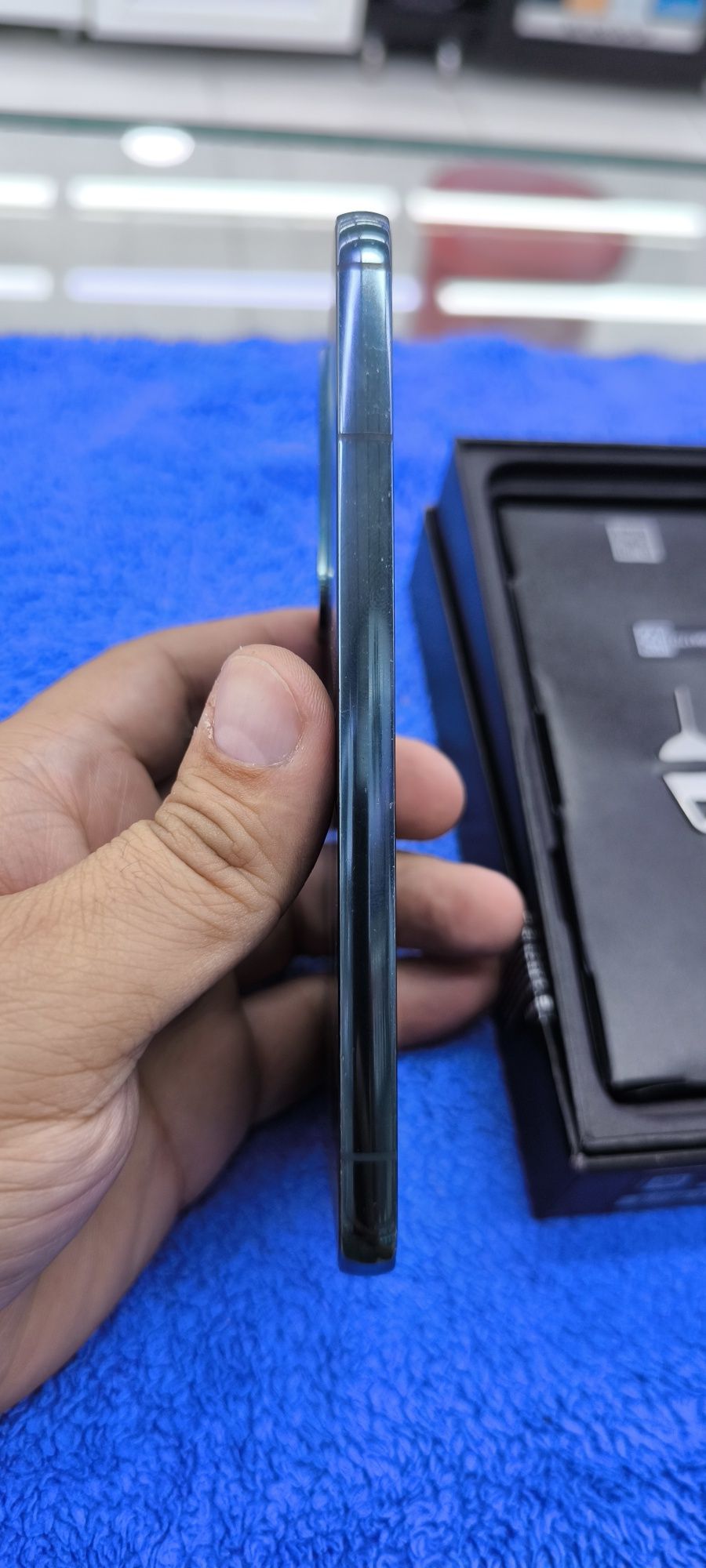 samsung S22 kore 8/256 qora