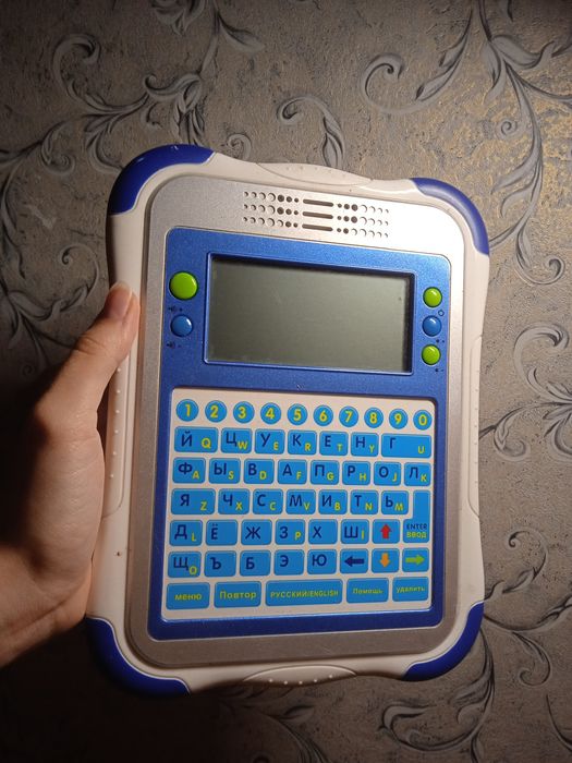 детский развивающий планшет