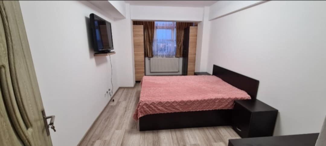 Apartament chirie 3 camere proprietar,langa Adria