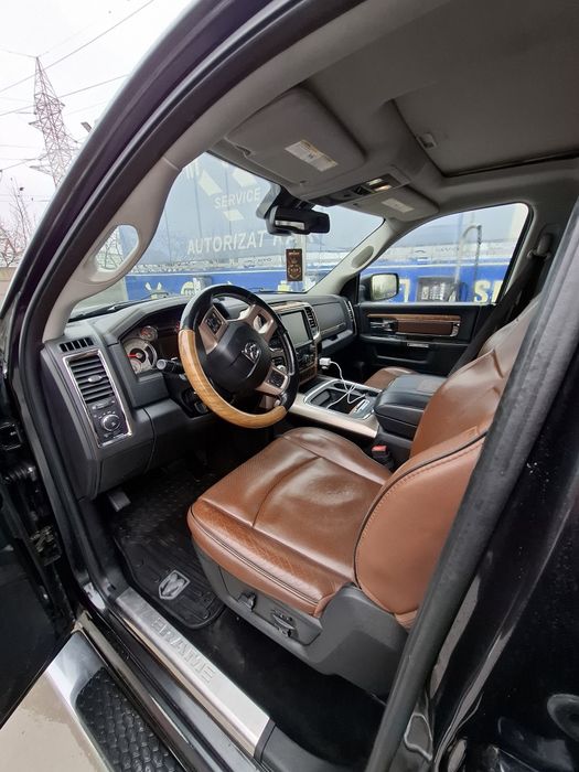 Vand sau schimb DODGE RAM 3.0DIESEL