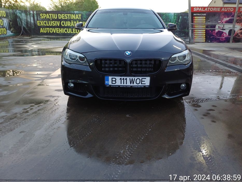 Vand/ schimb Bmw f10, manual, 2011, 2l. Dau diferenta pt f10 automat.