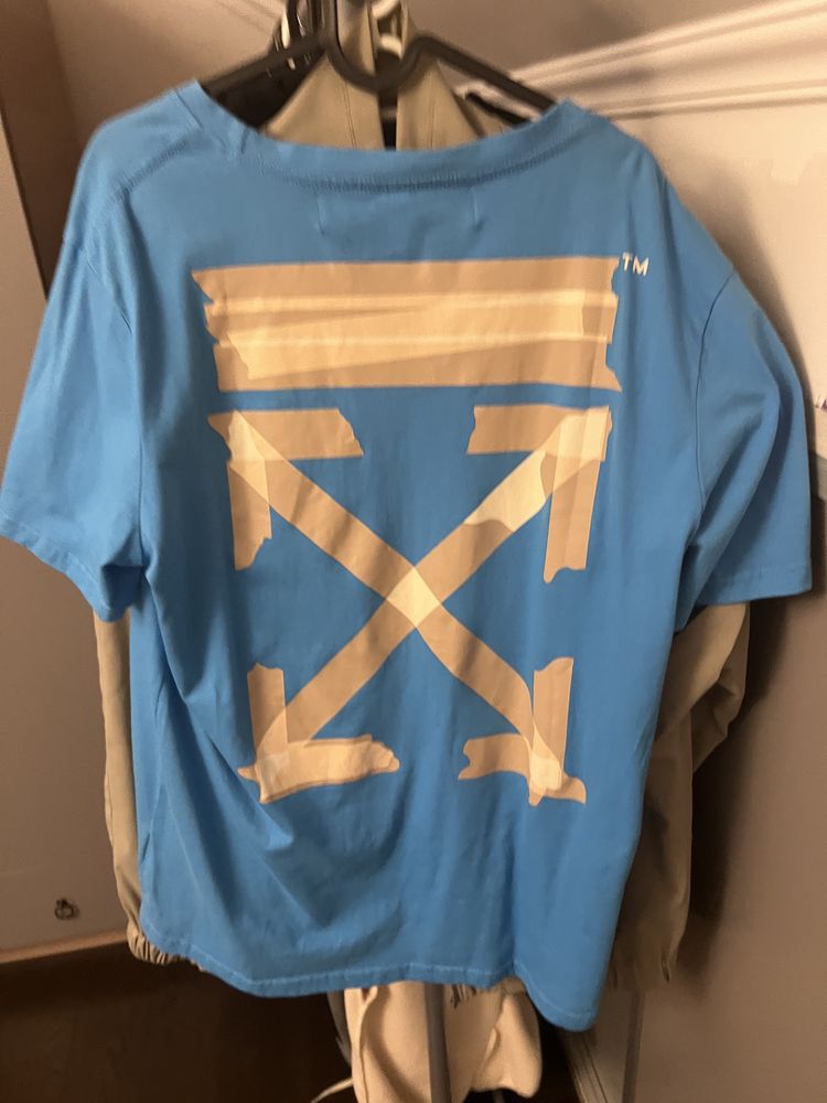 Tricou off white exclusiv