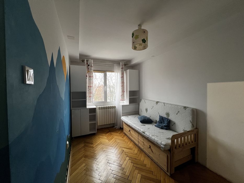 Apartament 3 camere Podul Ros