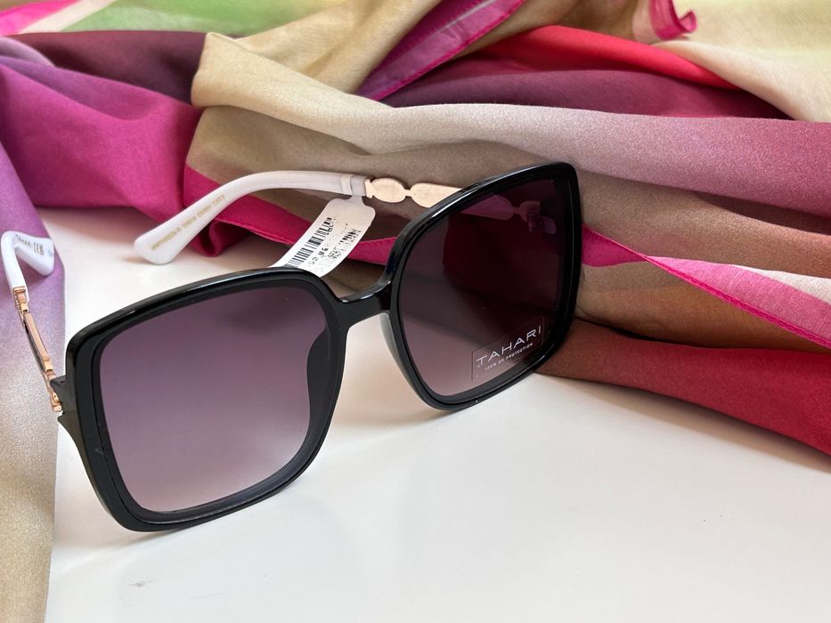Tahari нови страхотни слънчеви  очила