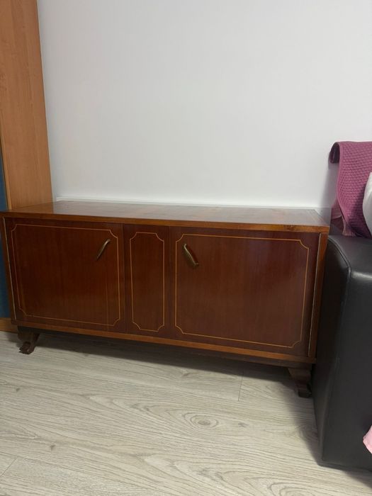 Vand dulap vechi din lemn