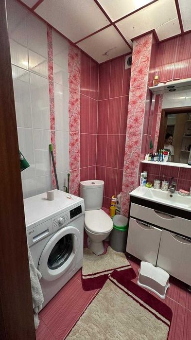 Продам 2-комн квартиру, р-н Достык Молл, с ремонтом