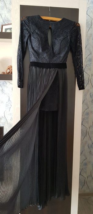 Rochie deosebita/de ocazie, facuta pe comanda XS