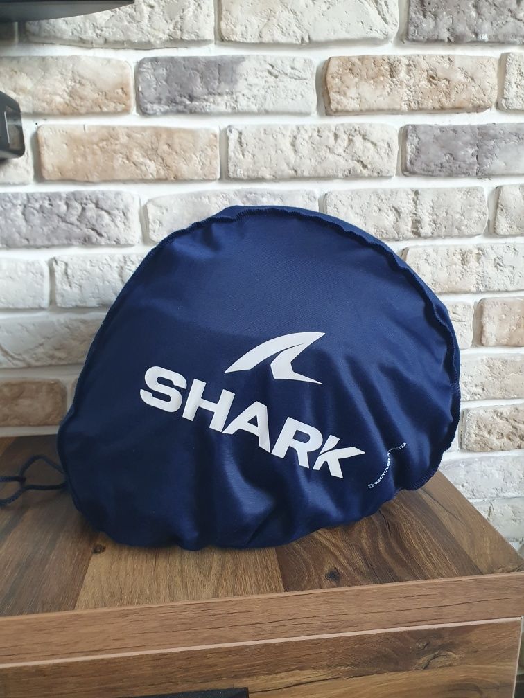 Vand casca Shark noua marime XS