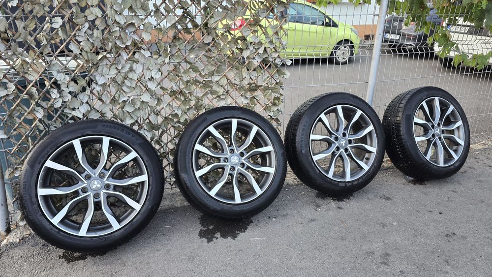 Titlu: Jante Mitsubishi R19 + anvelope 225/55/19 M+S