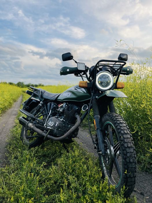 Продам мотоцикл 200 куб