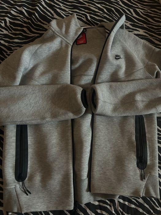 Nike tech fleece