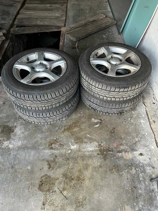 Anvelope vara Debica Presto HP 195/60/R15 + jante. Ford Focus 1.7l