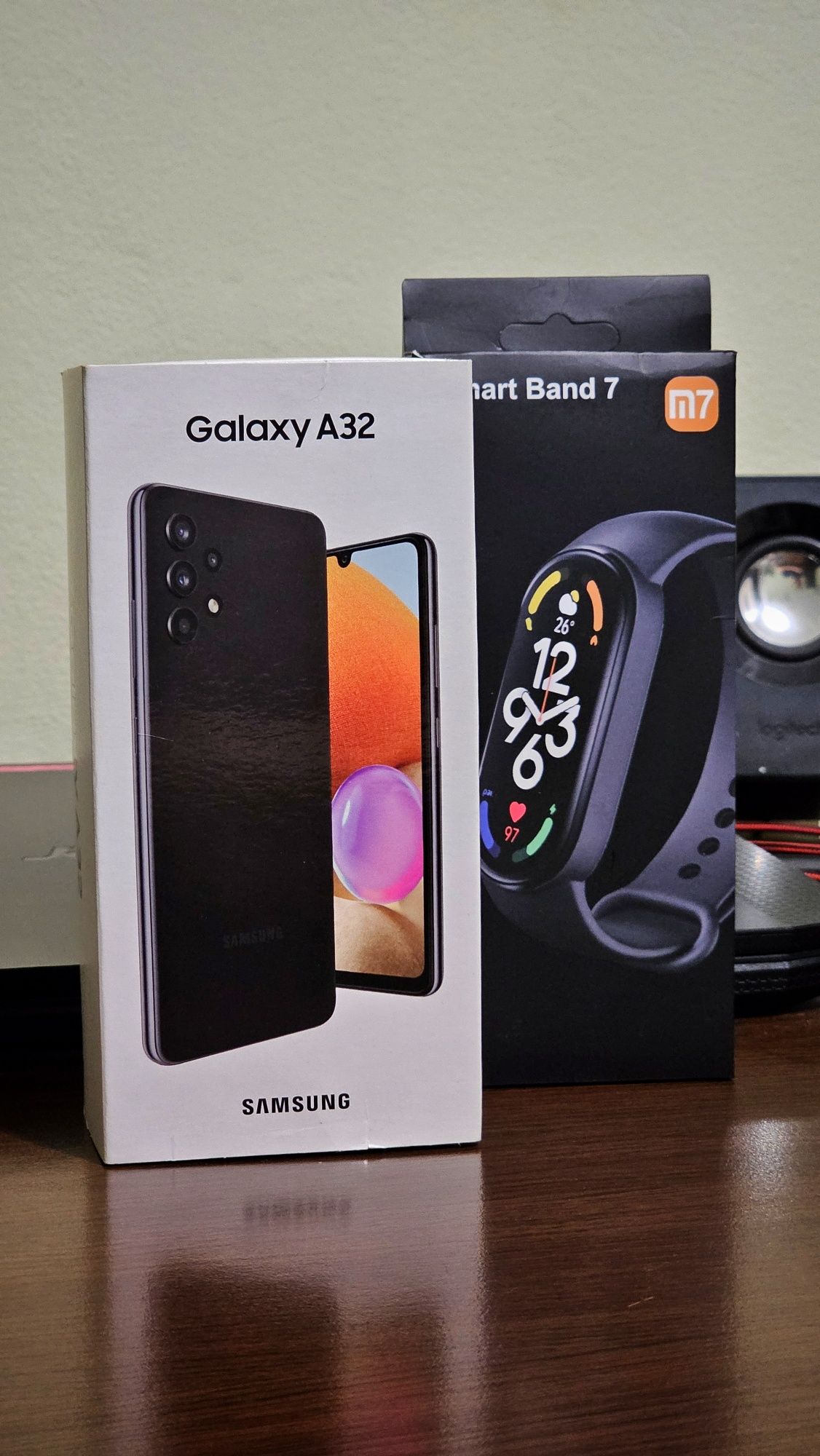 Samsung galaxy a32 128gb + смарт гривна