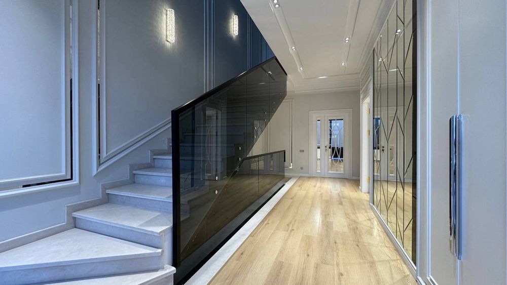 Продается дом 5 комнат, ор-р: ул. Циолковского, 242 м²