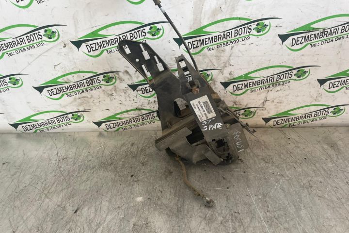 Broasca usa stanga 2S61A264A27BP 2S61A26 Ford Fiesta a 5-a generatie