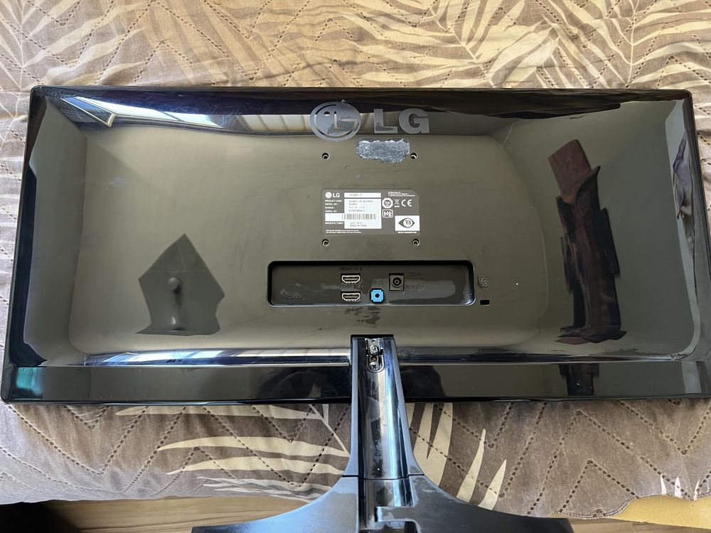 Монитор lg 25инча
