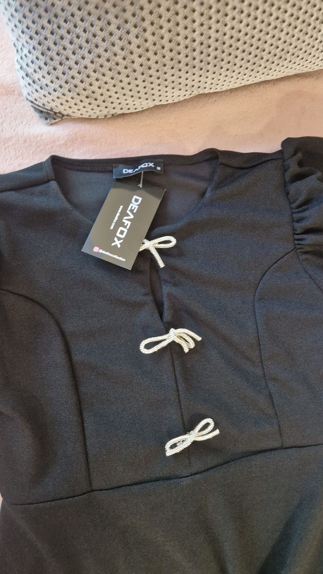 Rochie neagra noua