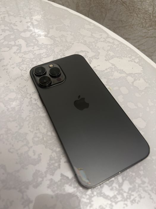 vand iphone 13 pro max