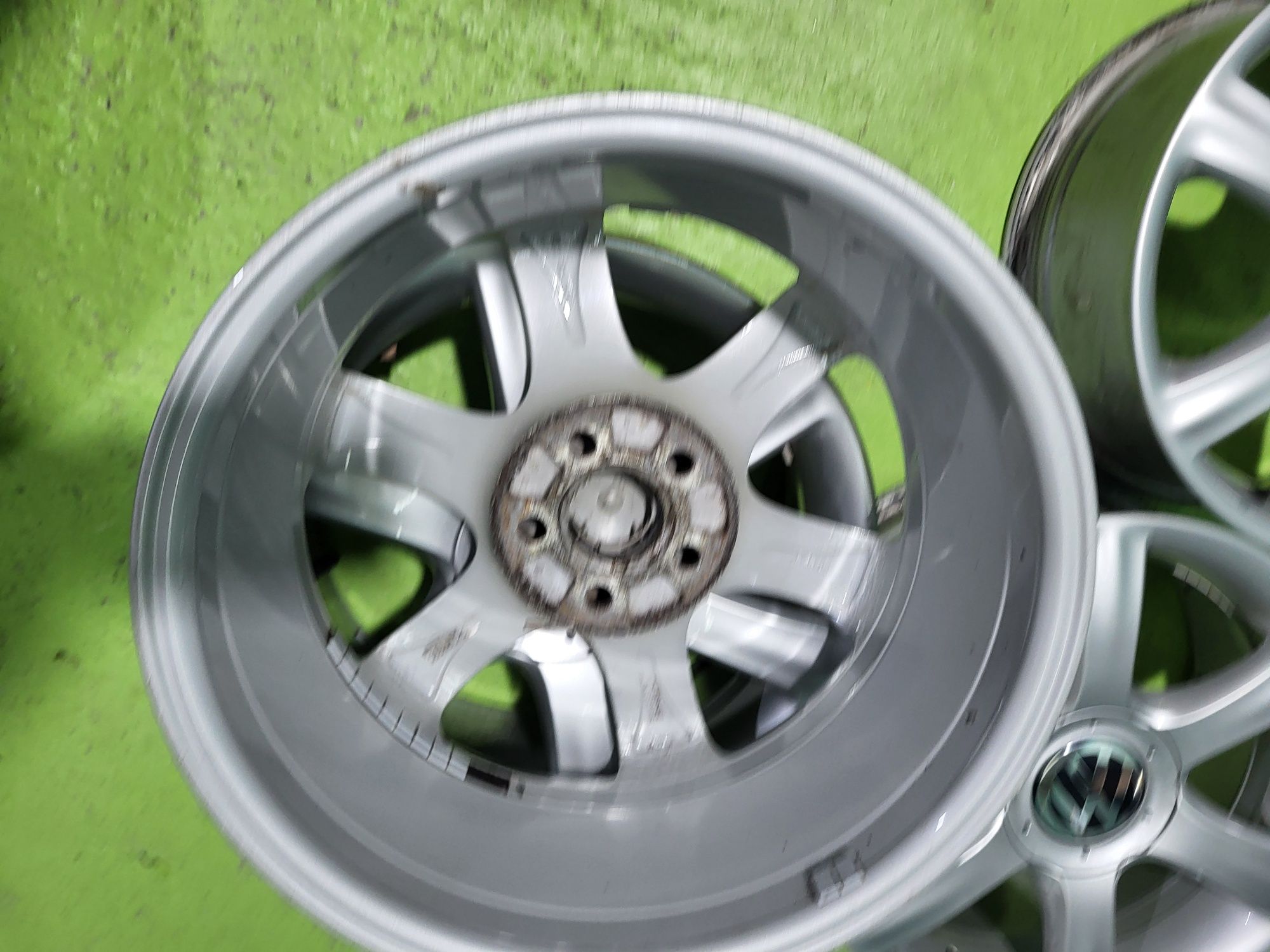 16 5x100 Vw Polo Golf 4 Bora Skoda 5х100