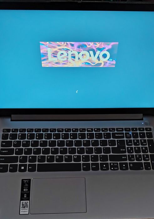 Leptop Lenovo în stare perfecta