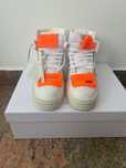 Off-white court