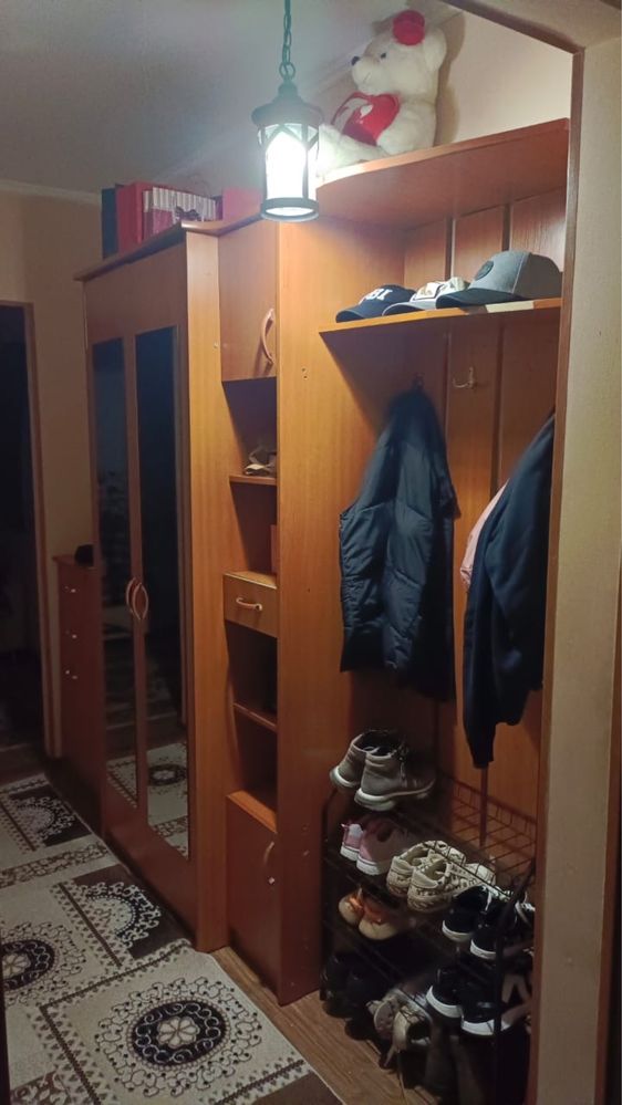 Продам прихожую