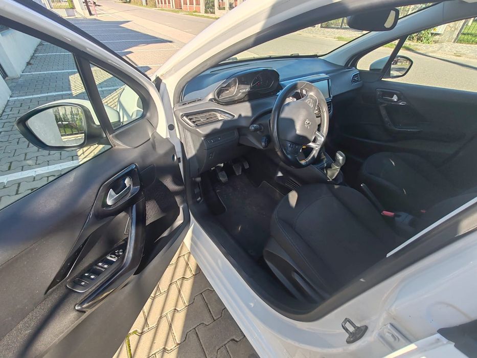 Peugeot 208,Euro 6