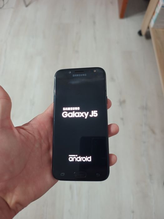 Samsung Galaxy J5