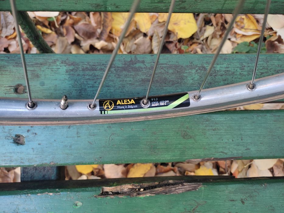 Roți față bicicletă cursieră