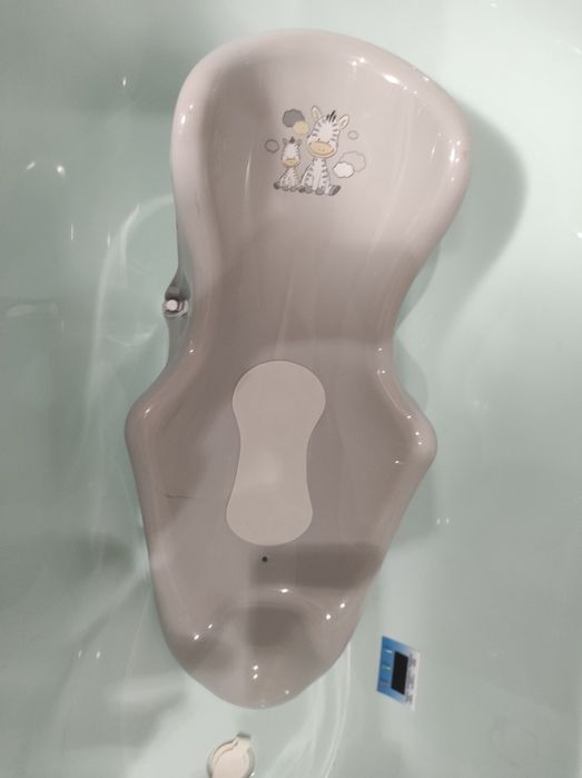 Вана Chipolino "Мареа" 102 сm "Зайчета" минт със стойка Чиполино