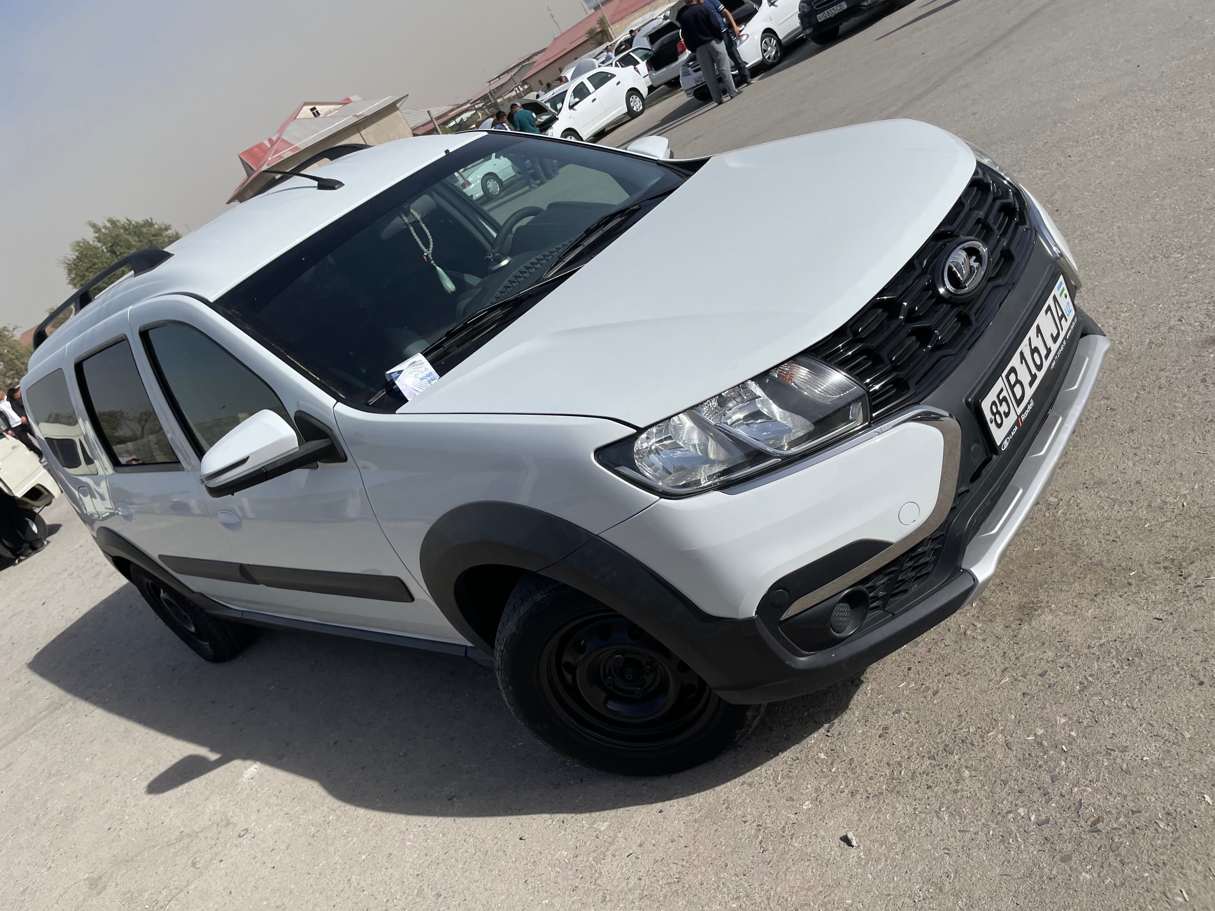 LADA LRGUS full padetsiya