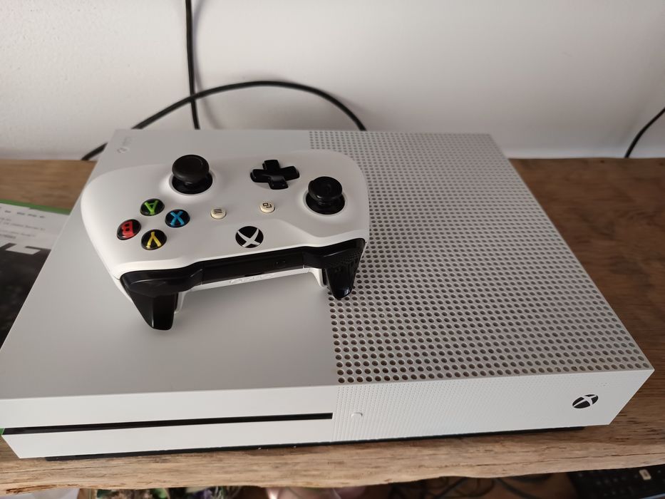 Vand Xbox One S Ca nou