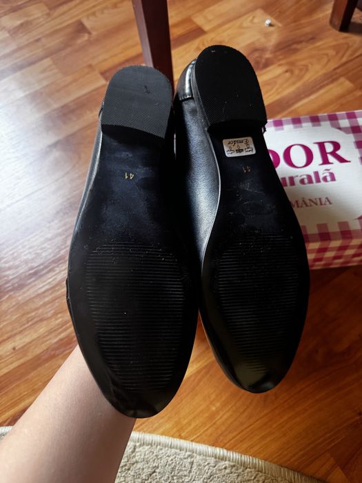 Balerini din piele noi