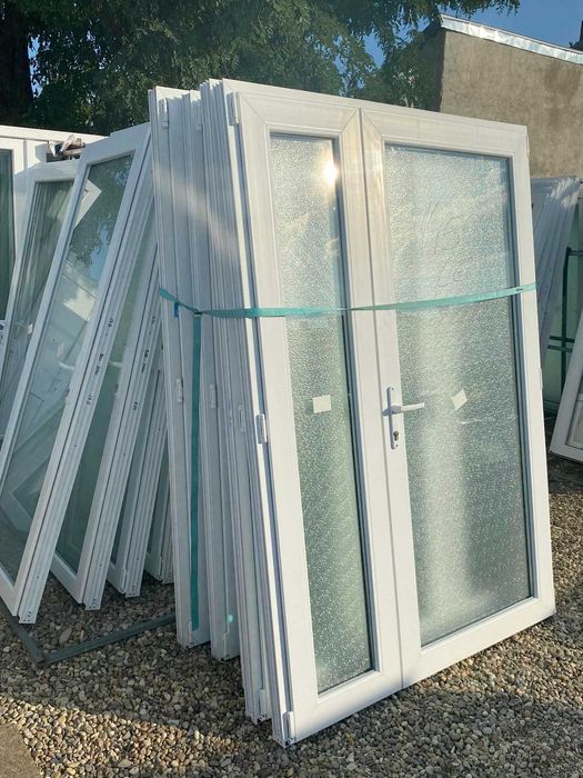 usi duble noi albe cu sticla de jos pana sus de la 1400lei