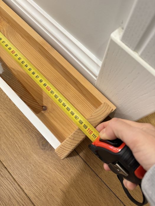 Рафт за декорация и книги