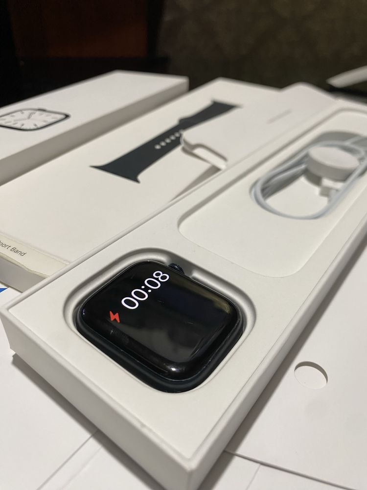 Apple Watch 7/45 Midnight arzon